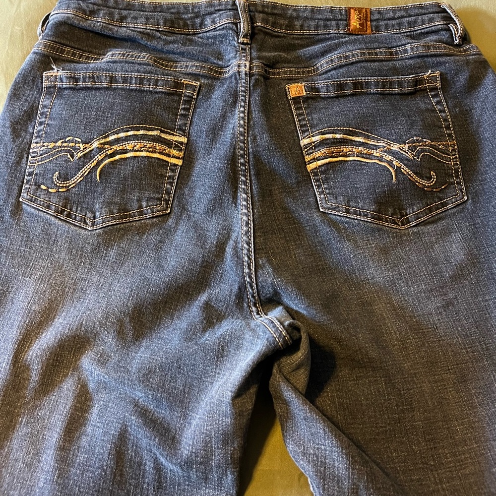 Wrangler Aura Jeans, size 16 short.
